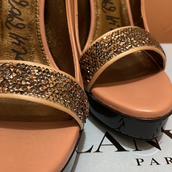 Lanvin Paris open toe platform heel sandals, nude and black with studded vamp - Picture 4 of 14